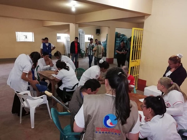 Aplican 440 dosis antigripales en Penitenciaría Regional de Oviedo - ADN Paraguayo