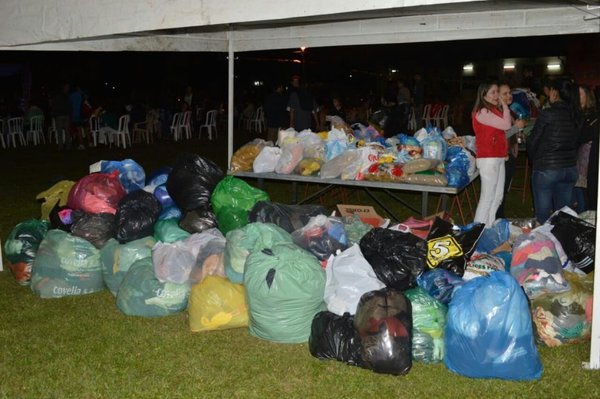 Universitarios llevarán donaciones a Pilar - Nacionales - ABC Color
