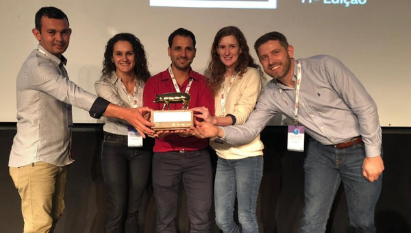 Premian a granja paraguaya San Bernardo con “Lechón de Oro” de Agriness