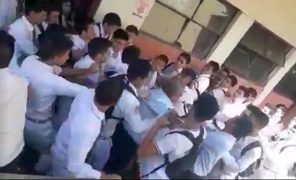 CNC: profes ikuerái de moquete y van a huelga