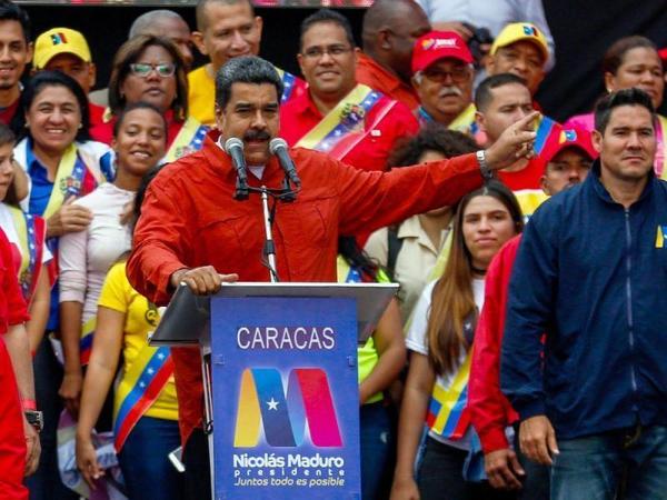 Maduro defiende a Huawei: "He ordenado una inversión inmediata junto a los hermanos chinos"