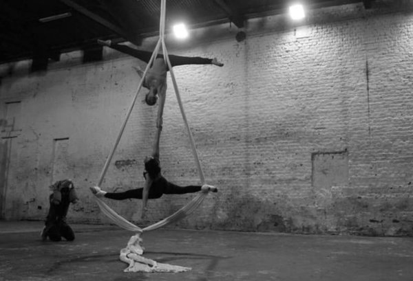 “Hoy es el día”, acrobacias y ecología - Edicion Impresa - ABC Color