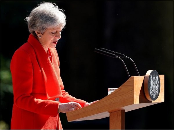 Theresa May, primera ministra de Reino Unido, anuncia su dimisión