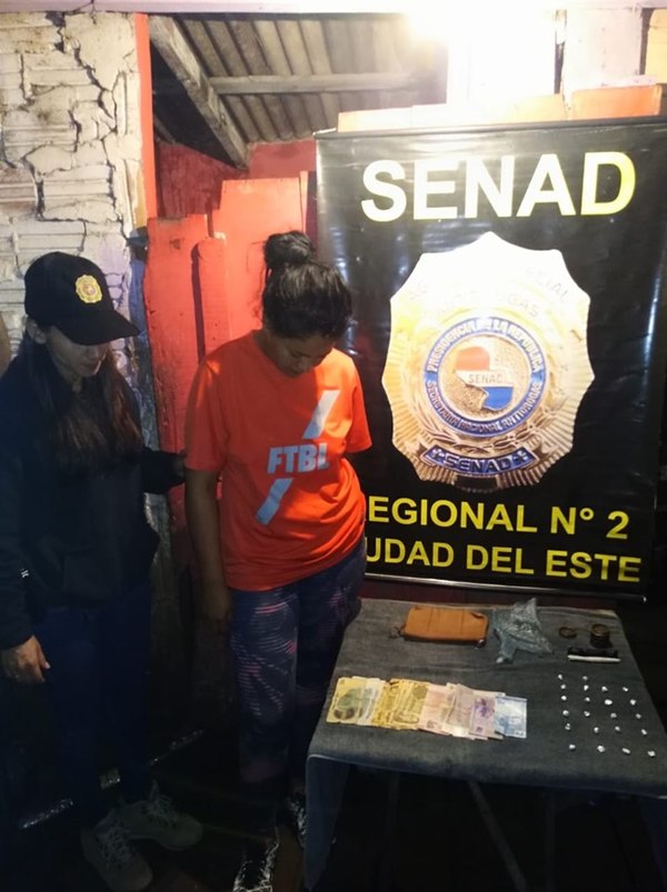 Detienen a una mujer con droga | Diario Vanguardia 07