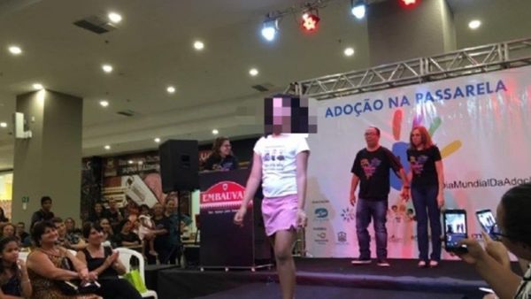 Desfile de niños en adopción causa repudio en Brasil - Internacionales - ABC Color