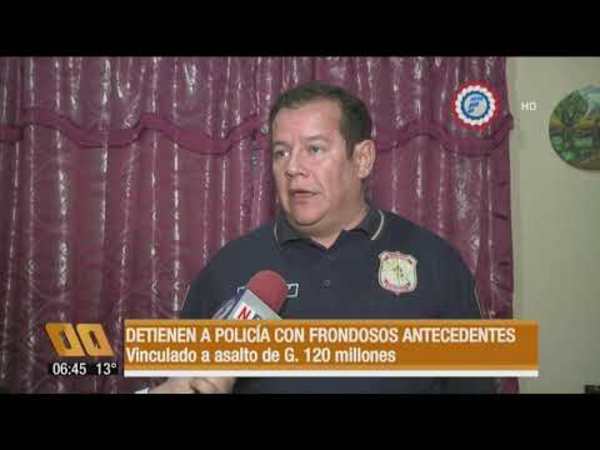 Detienen a expolicía con frondosos antecedentes.