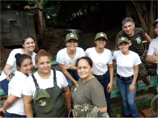 Récord de voluntarias que van al cuartel