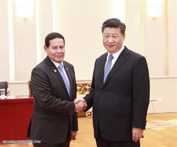 Brasil y China se acercan, saludan la Ruta de la Seda y repudian el proteccionismo | .::Agencia IP::.