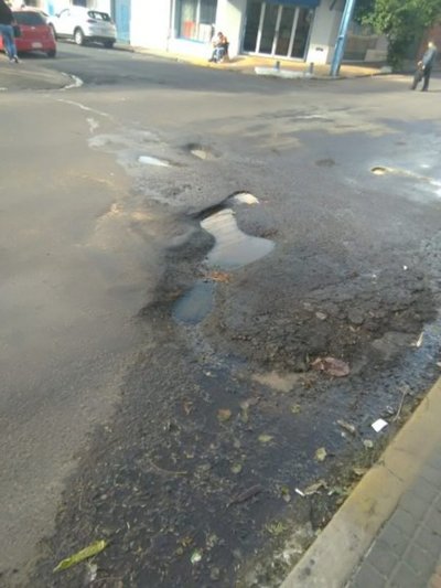Asfalto deteriorado - Cronicas Ciudadanas - ABC Color