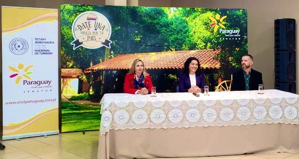 En SENATUR presentan Ovo del Cirque du Soleil - .::RADIO NACIONAL::.