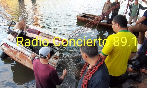 Un desaparecido tras caída vehículo desde un puente en Yguazú