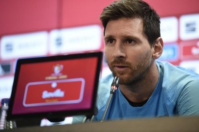 Messi confiesa que sufrió un “golpe durísimo” - Deportes - ABC Color