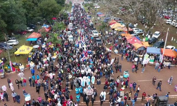 Steckling anima a no rendirse en homilía en festividad de María Auxiliadora