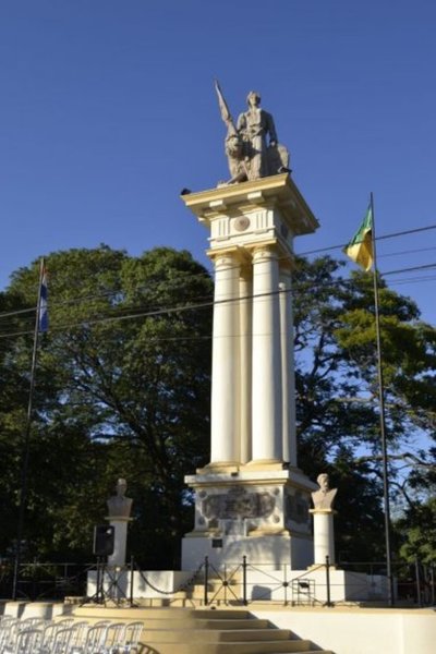 Organizan rosario comunitario al pie del monumento de Ytororó - Nacionales - ABC Color