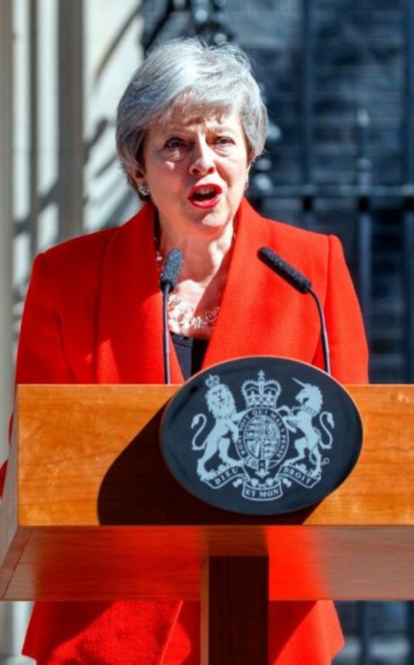 Dimite May y se avizora un brexit sin acuerdo - Edicion Impresa - ABC Color