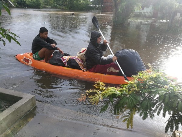 Río alcanza 8,73 m y Pilar está a 27 cm de la alerta naranja - ADN Paraguayo