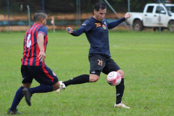Dos encarnacenos debutan en Nacional B | Diario Vanguardia 08