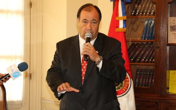 Políticos Añetete se impusieron, dejando en “offside” a su líder - ADN Paraguayo