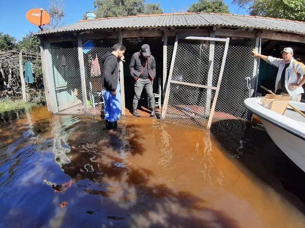 Misiones: salud asiste a pobladores aislados por inundaciones