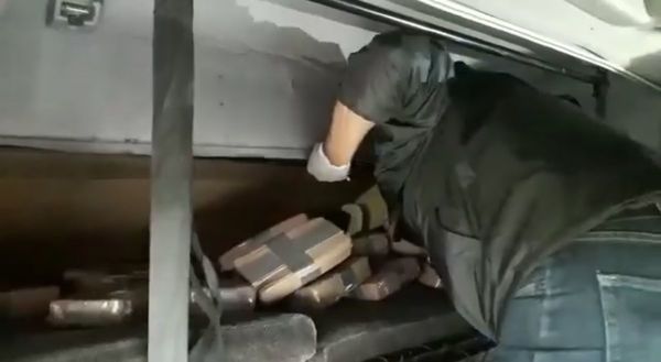 Revisan camión incautado en 2017 y hallan más droga