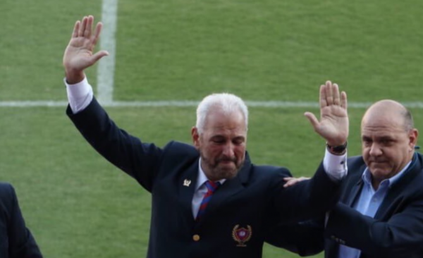 HOY / Desacredita a Juan José Zapag y crece descontento en Cerro Porteño