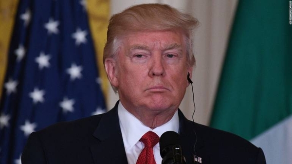 HOY / Justicia bloquea parte del plan de Trump para construir el muro
