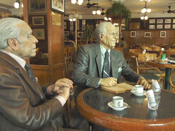 Cuando Facundo Cabral y Jorge Luis Borges se encontraron en Café La Biela