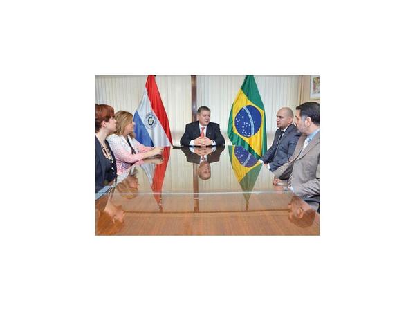 Cancillería instruye sumario a cónsul Juan Alberto Baiardi