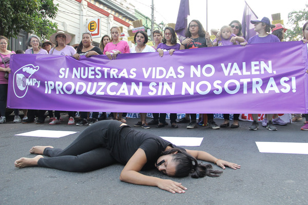 Cada 4 días una mujer es violentamente asesinada - ADN Paraguayo