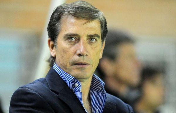 Cerro y los ofrecimientos para DT