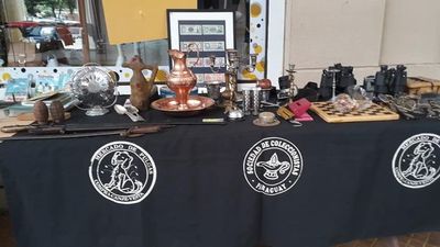 Mercado de Pulgas todos los domingos en el centro de Asunción - 730am - ABC Color