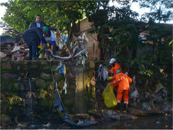 #BasuraChallenge: Recolectan 30.000 kilos de residuos en arroyo