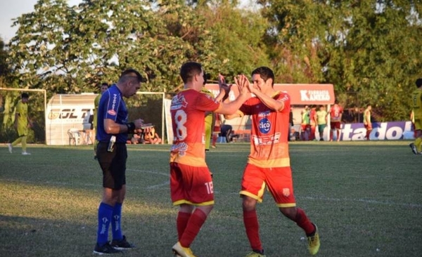 HOY / Ahora son tres los líderes en la Primera B