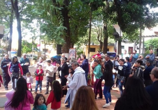 Oran por damnificados y seguridad en Lambaré - Edicion Impresa - ABC Color