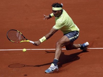Nadal camina sin sobresaltos a la segunda ronda de Roland Garros