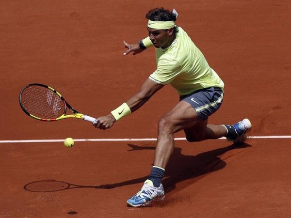 Nadal camina sin sobresaltos a la segunda ronda de Roland Garros