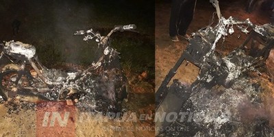 ENCARNACIÓN: INCENDIARON UNA MOTOCICLETA EN EL BARRIO SANTA CRUZ
