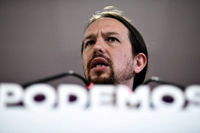 Debacle de Podemos y los alcaldes “indignados” en España