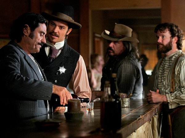 Deadwood regresa en su 15 aniversario con filme para televisión