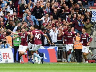 El Aston Villa regresa a la Premier