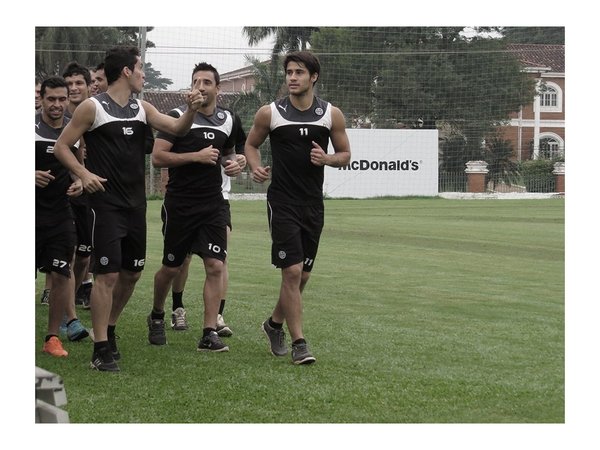 Pablo Zeballos tendría vía libre para volver a Olimpia