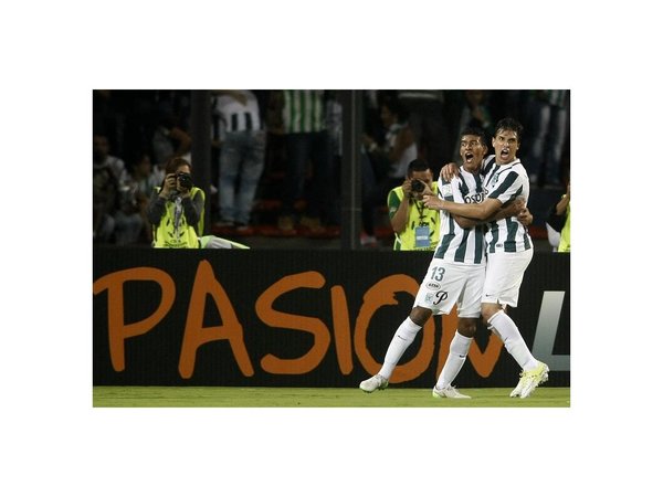 Estudiantes logra empate en Medellín y PZ convierte
