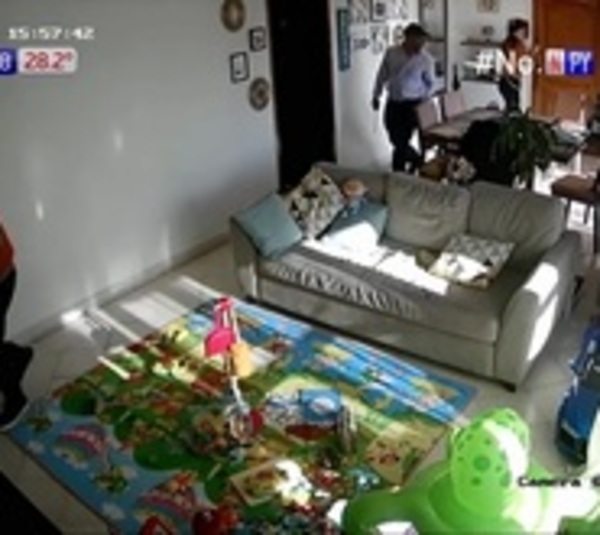 Delincuentes desvalijan un departamento en Asunción - Paraguay.com