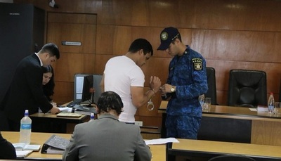Condenan a cuatro años de cárcel a policía por ataque a sede del PLRA