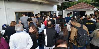 Planillerismo en la Senad: Funcionarios exigen equiparar los sueldos » Ñanduti