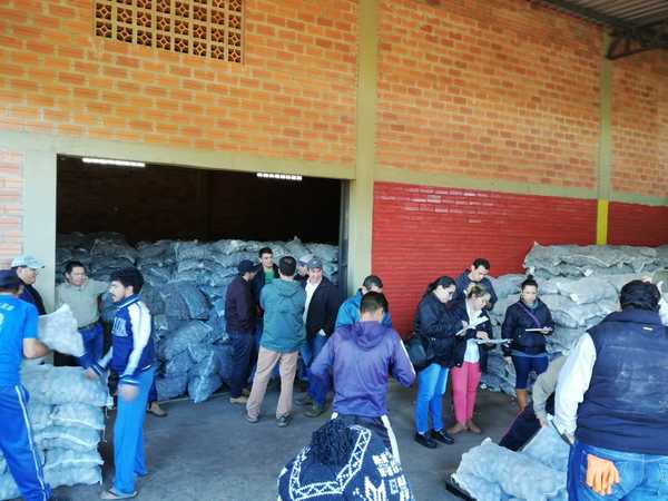 Entregan semillas de papa a productores de Paraguarí - ADN Paraguayo