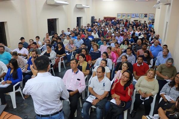 Emprendedores se capacitan para desarrollar un negocio sustentable
