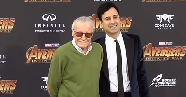 Detienen a exmanager de Stan Lee por abuso de adultos mayores