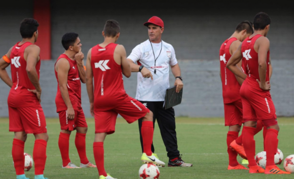 HOY / Retorna Marolla, con quien subió por última vez el rojo paranaense