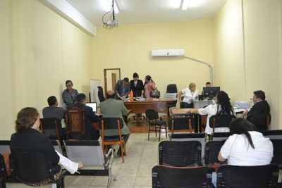 Ex policía de Interpol va a juicio por abuso sexual